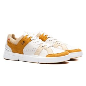 On Running Roger Clubhouse Women's Shoes in Almond / Sand | Brand New Never Worn